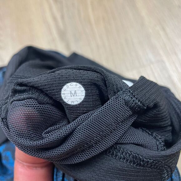 Lululemon Shorts Womens Medium Blue Running Lining Athletic Training - Picture 8 of 11